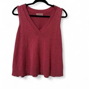 Red Sleeveless Knit Top